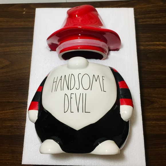 HANDSOME DEVIL Gnome Canister - Picture 3 of 5